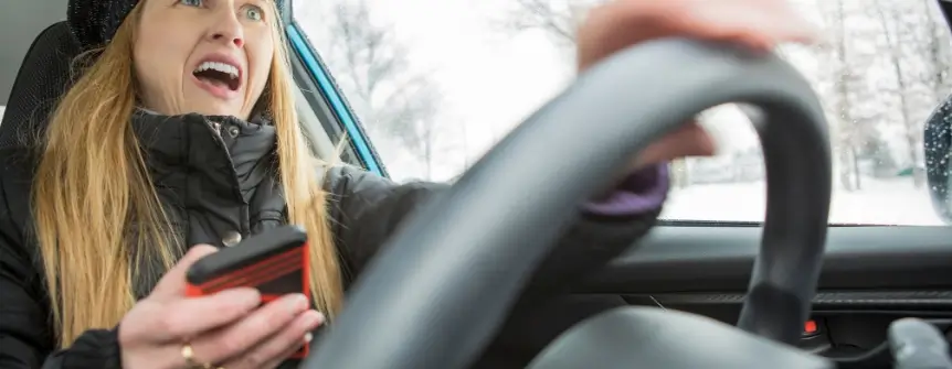 experienced michigan distracted driving accident lawyer