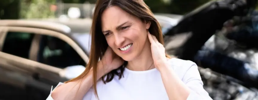 hire detroit whiplash injury lawyer